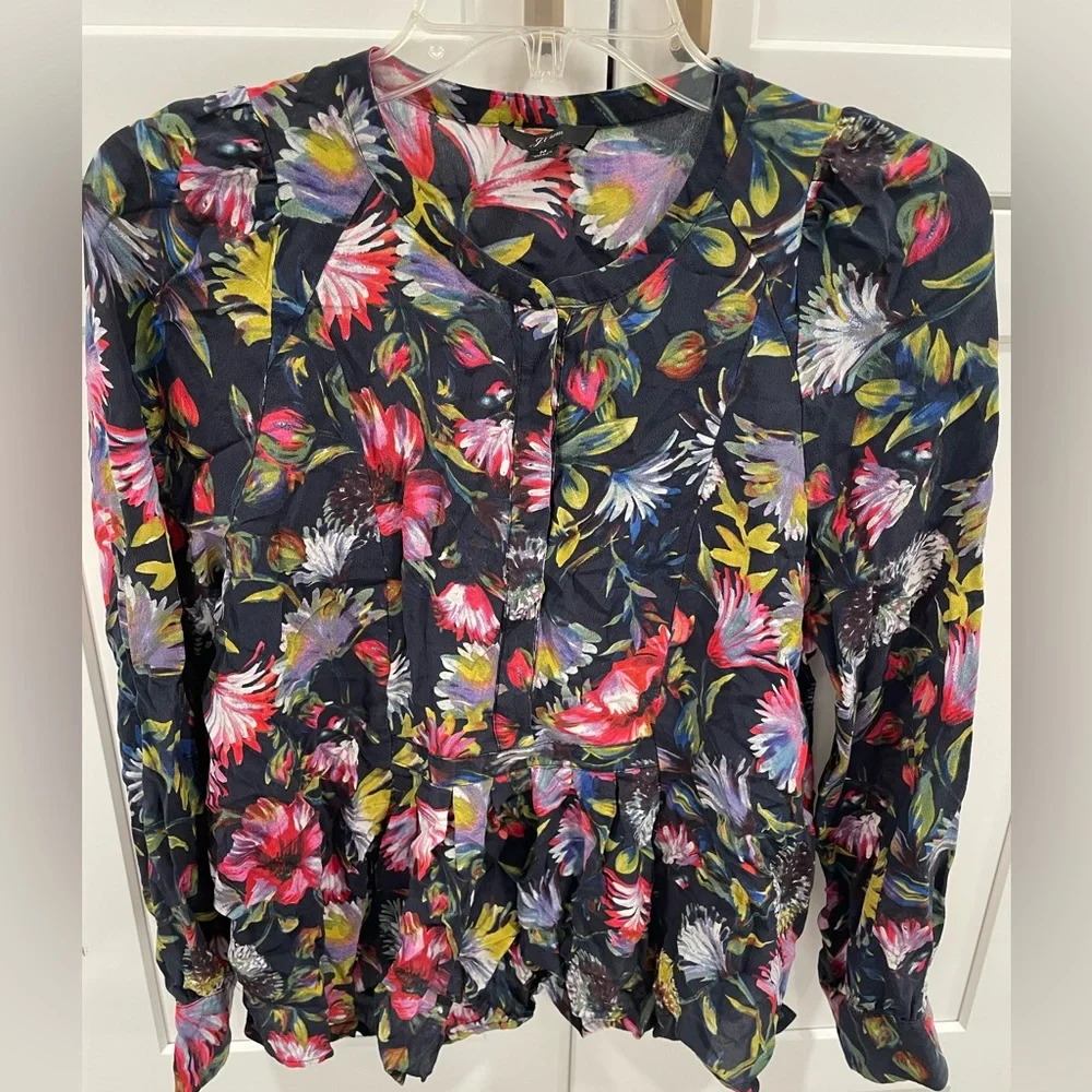 J CREW FLORAL SILK‎ BLOUSE M